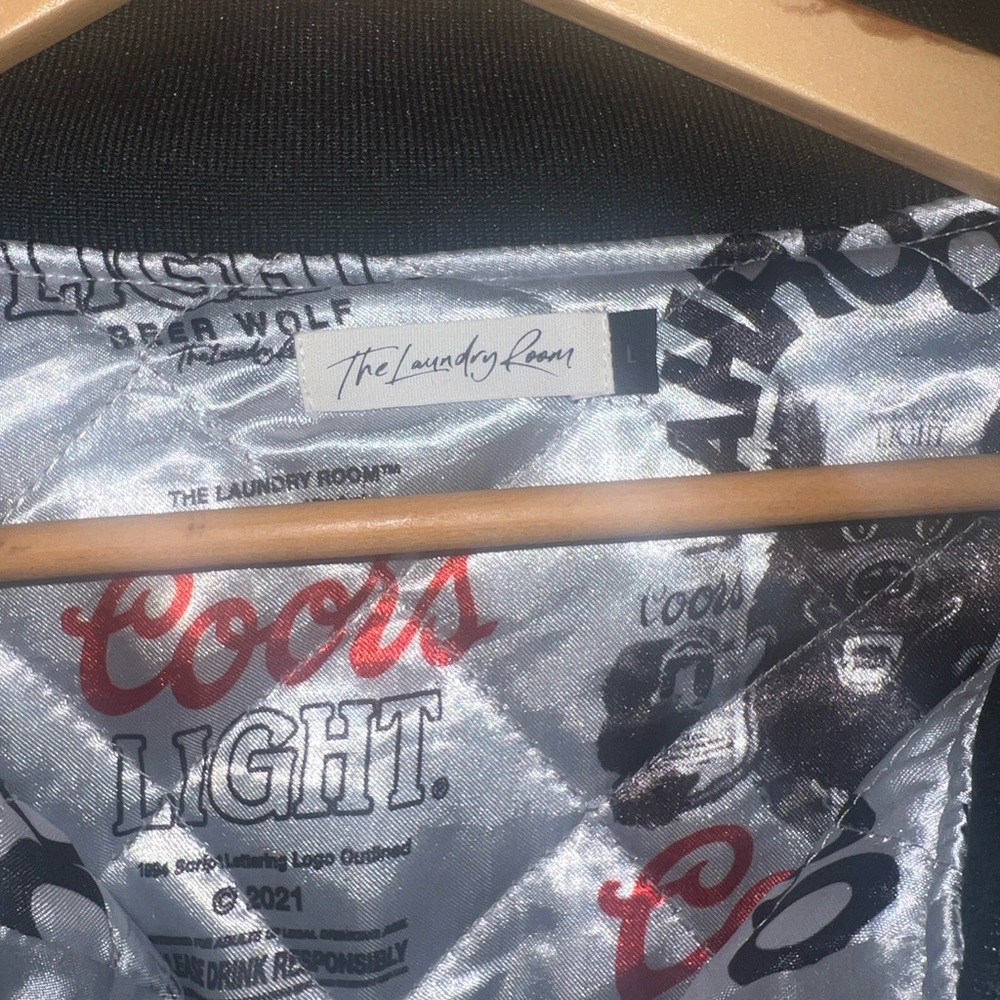 The Laundry Room x Coors Light Retro Silver Satin Bomber Jacket. Unisex. Large. - Picture 3 of 7